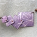 Collier batik carrés violets